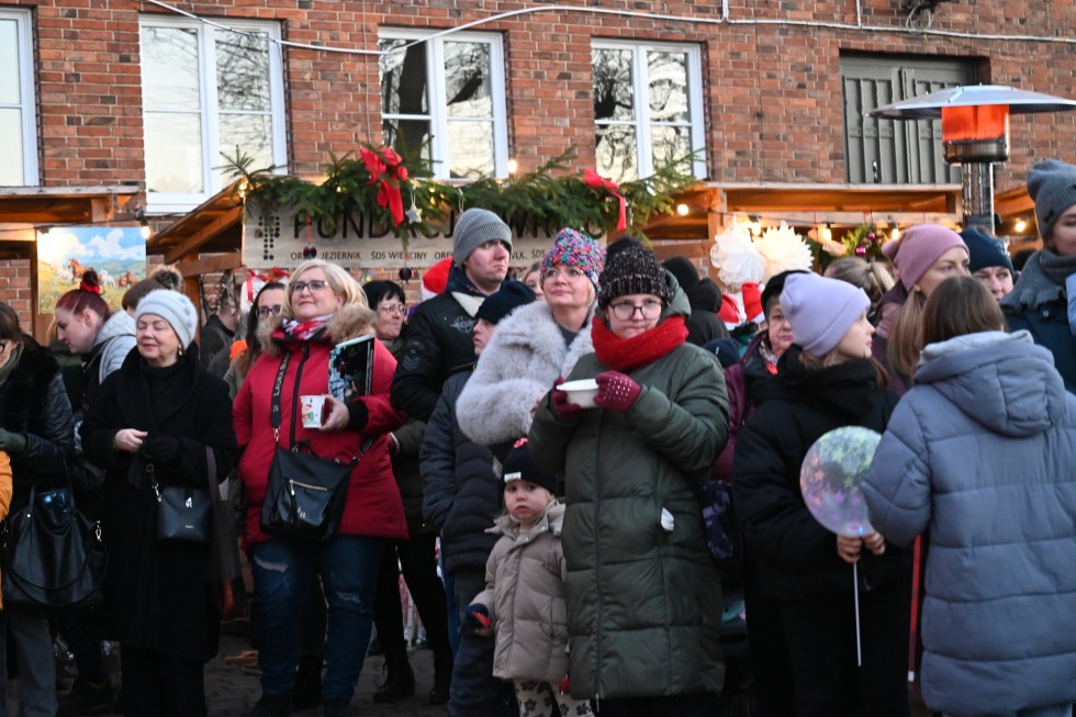 Tak bawili się mieszkańcy podczas Wigilii Powiatowej w Nowym Dworze Gdańskim. Zdjęcia