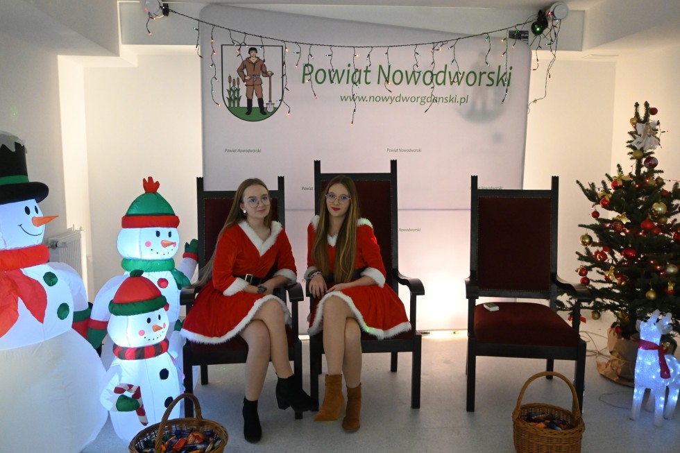 Tak bawili się mieszkańcy podczas Wigilii Powiatowej w Nowym Dworze Gdańskim. Zdjęcia
