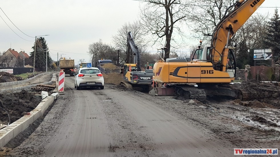 Rozbudowa DK22 od Królewa do granicy woj. pomorskiego zakończy się w połowie 2025 roku.