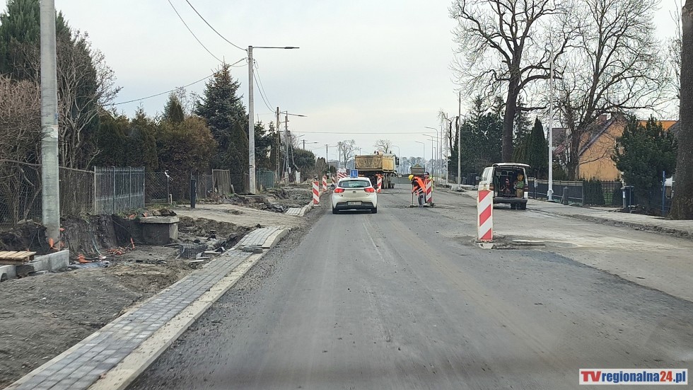 Rozbudowa DK22 od Królewa do granicy woj. pomorskiego zakończy się w połowie 2025 roku.