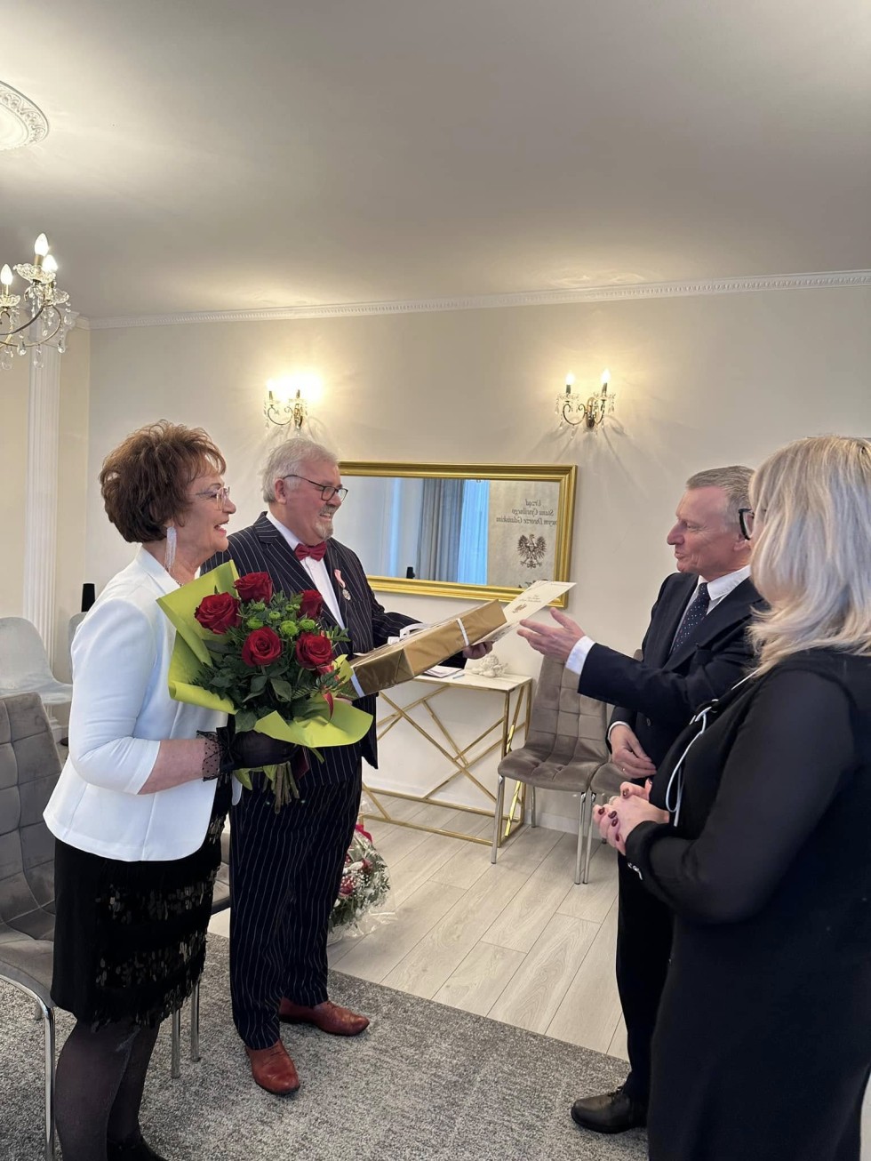 Nowy Dwór Gdański. Złote Gody państwa Barbary i Krzysztofa Głodnickich.