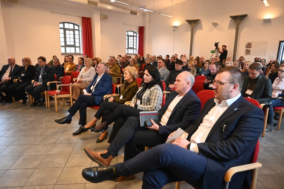 W Nowym Dworze Gdańskim rozmawiano o bobrach i przyszłości Żuław.