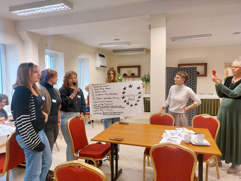 W Malborku spotkały się regionalne Szkolne Kluby Europejskie.