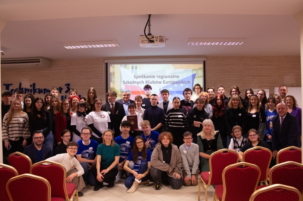 W Malborku spotkały się regionalne Szkolne Kluby Europejskie.