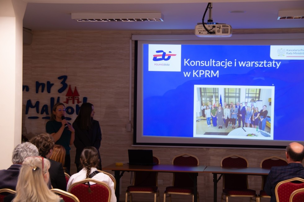W Malborku spotkały się regionalne Szkolne Kluby Europejskie.