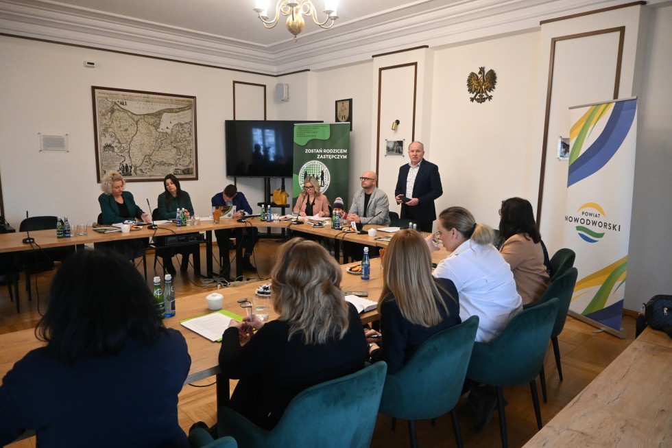 System pieczy zastępczej w powiecie nowodworskim.