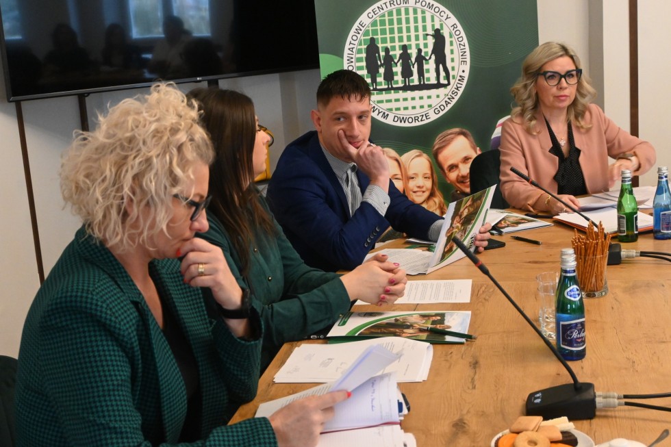 System pieczy zastępczej w powiecie nowodworskim.