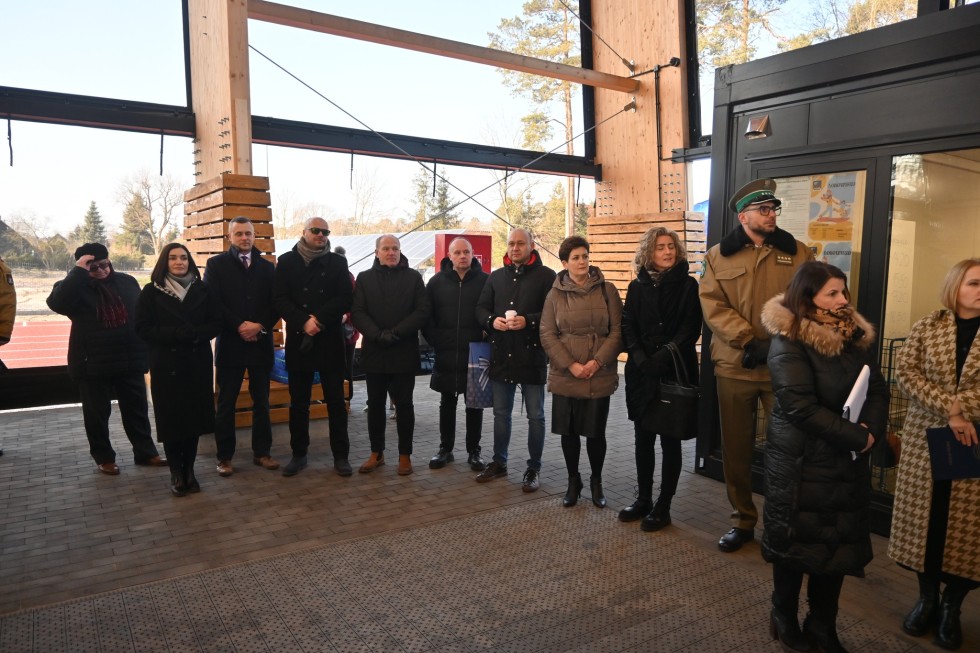 Uroczyste otwarcie boiska wielofunkcyjnego w Stegnie.