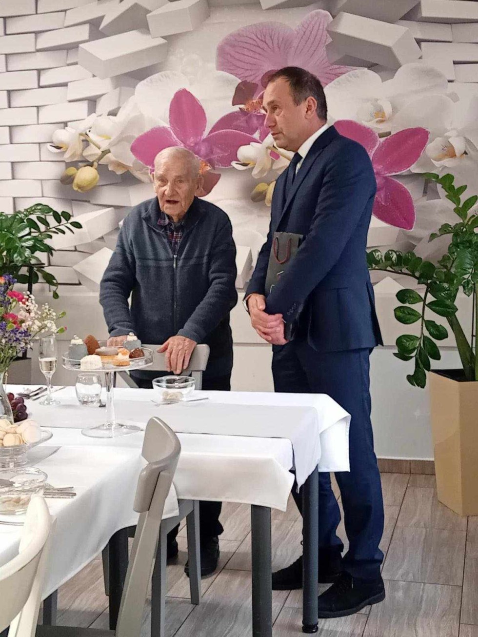 Jubileusz 100. urodzin pana Roberta Frankowskiego.