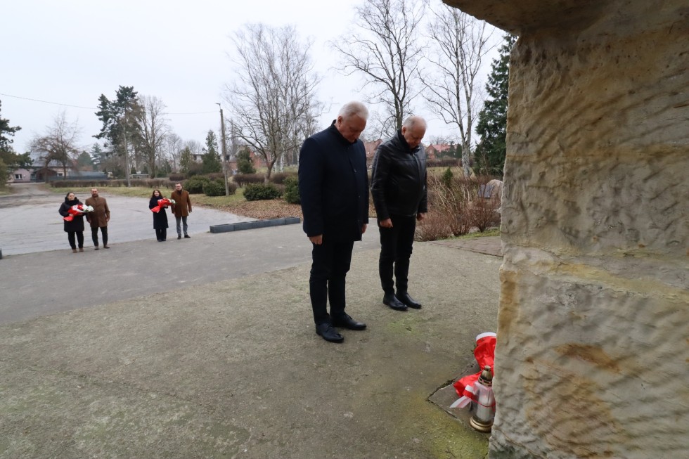 Upamiętnienie 80. rocznicy zakończenia działań wojennych w Nowym Stawie.
