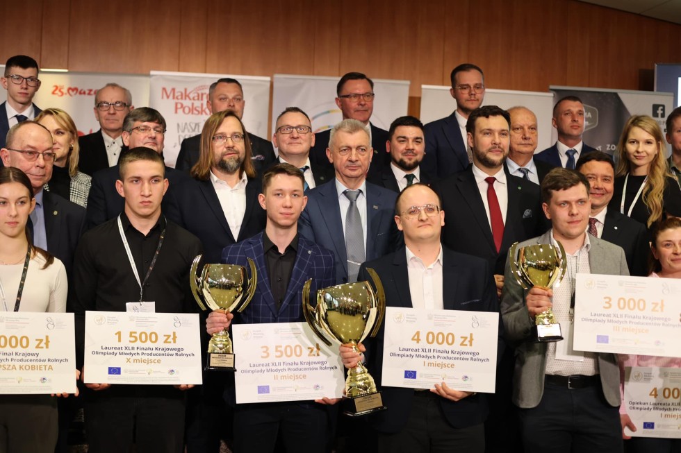 Mieszkaniec Gminy Miłoradz Maksymilan Paprot wśród laureatów Ogólnopolskiej Olimpiady Producentów Rolnych