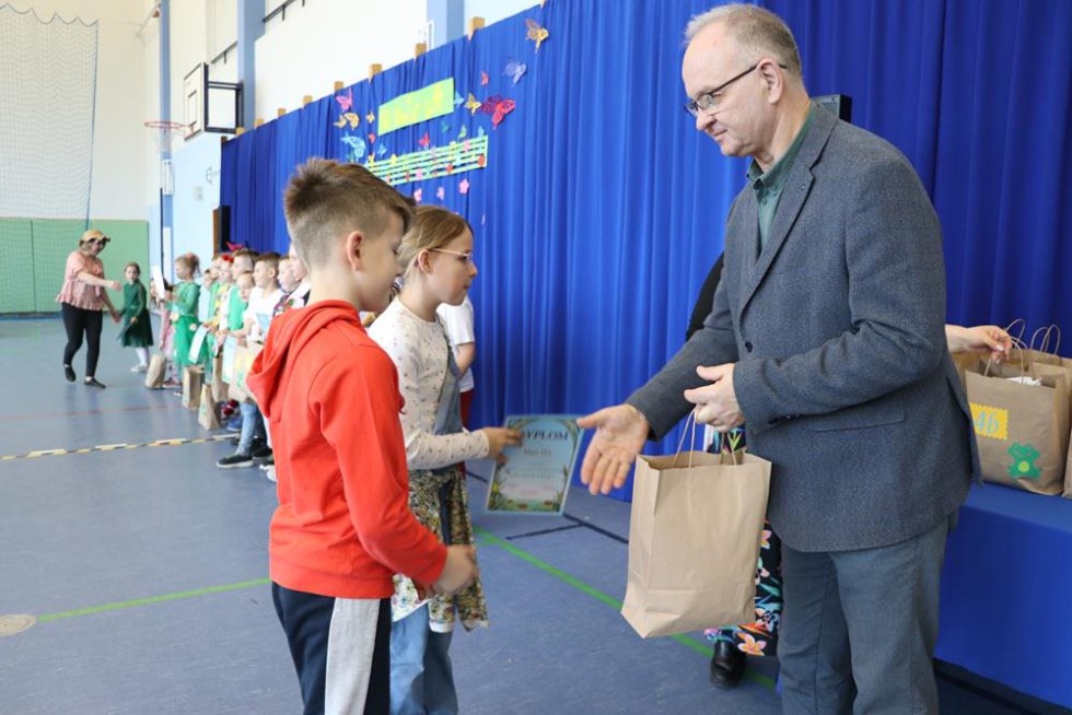 Pierwszy Dzień Wiosny w Szkole Podstawowej w Starym Polu.