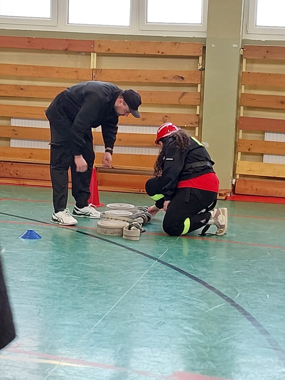 Halowe Dziecięce Zawody Sportowo-Pożarnicze w Sztutowie.