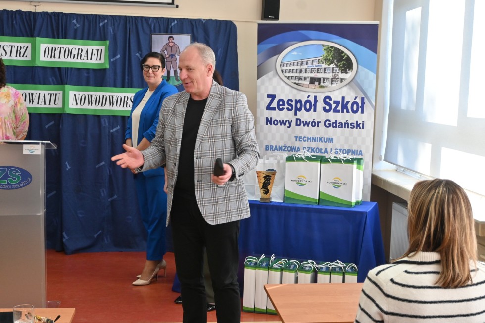Zespół Szkół Mistrzem Ortografii Powiatu Nowodworskiego.