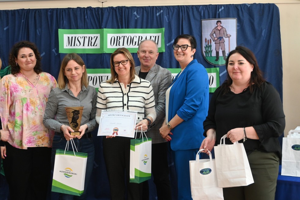 Zespół Szkół Mistrzem Ortografii Powiatu Nowodworskiego.