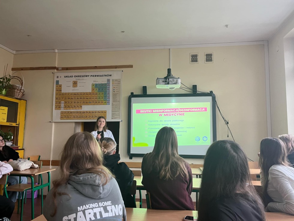 Którą szkołę wybrać po podstawówce? Mały przewodnik po szkołach ponadpodstawowych powiatu malborskiego – I LO.