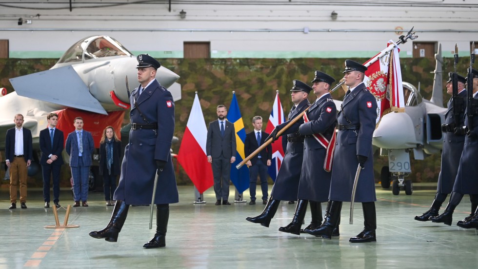 Pierwsza misja Air Policing Szwecji nad Bałtykiem – solidarność NATO w działaniu.