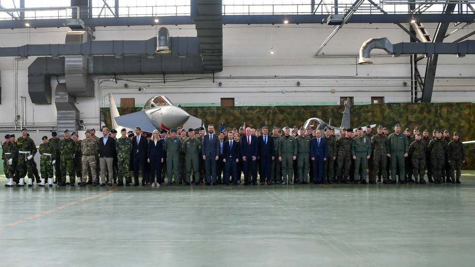 Pierwsza misja Air Policing Szwecji nad Bałtykiem – solidarność NATO w działaniu.