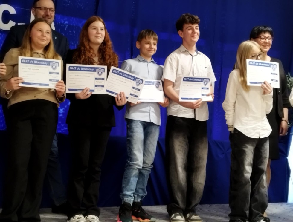 Spójrzcie na edukację z innej perspektywy - konkurs krasomówczy w Sztutowie.