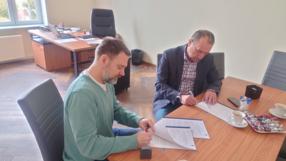 Dom Pomocy Społecznej w Malborku zyska nową windę – podpisano umowę na opracowanie projektu budowlanego.