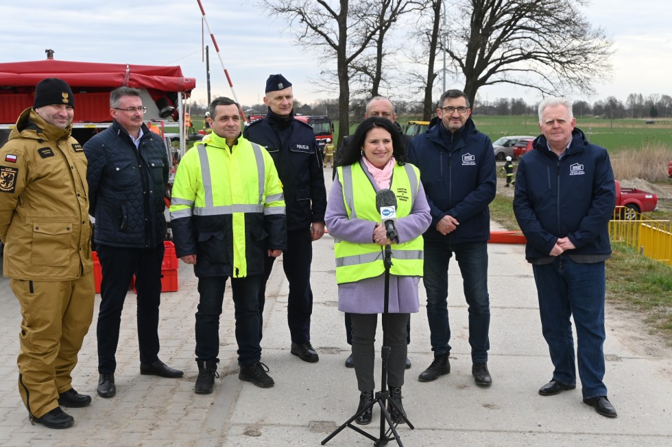 FALA 25 – ćwiczenia przeciwpowodziowe w powiecie nowodworskim.