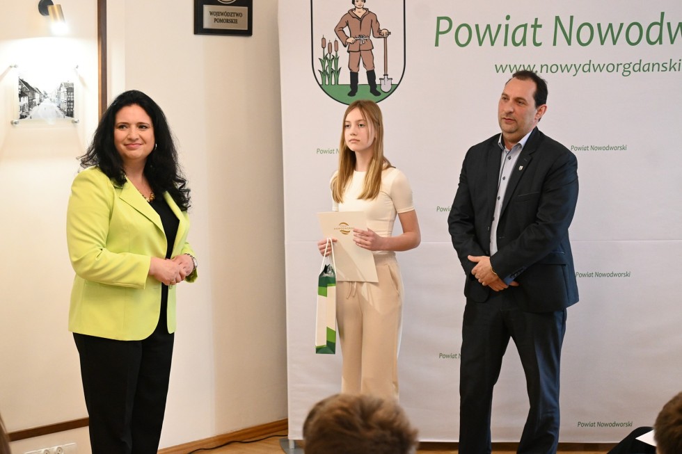 Jubileuszowa Gala Sportu Powiatu Nowodworskiego – nagrody dla najlepszych sportowców 2024 roku.