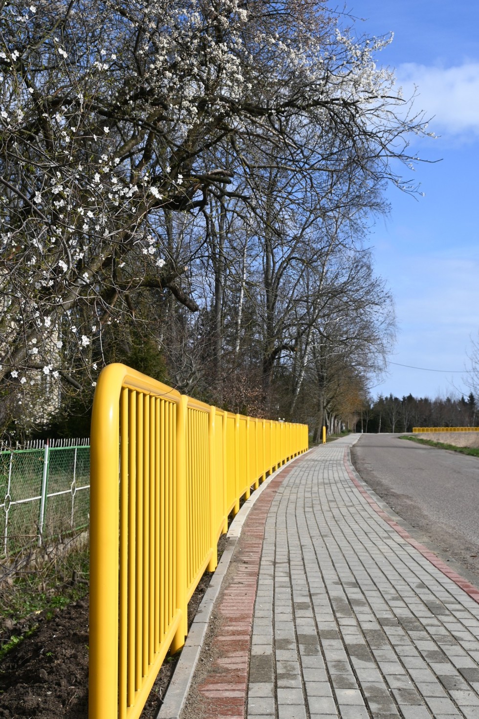 Zakończenie pierwszego etapu przebudowy drogi powiatowej nr 2335G Nowotna-Tujsk.