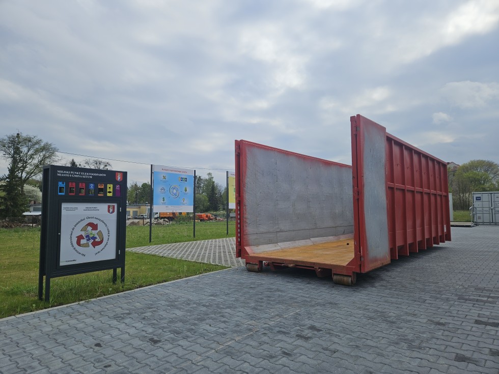 Zbiórka elektrośmieci dla zwierzaków – pomóż i pozbądź się niepotrzebnego sprzętu.