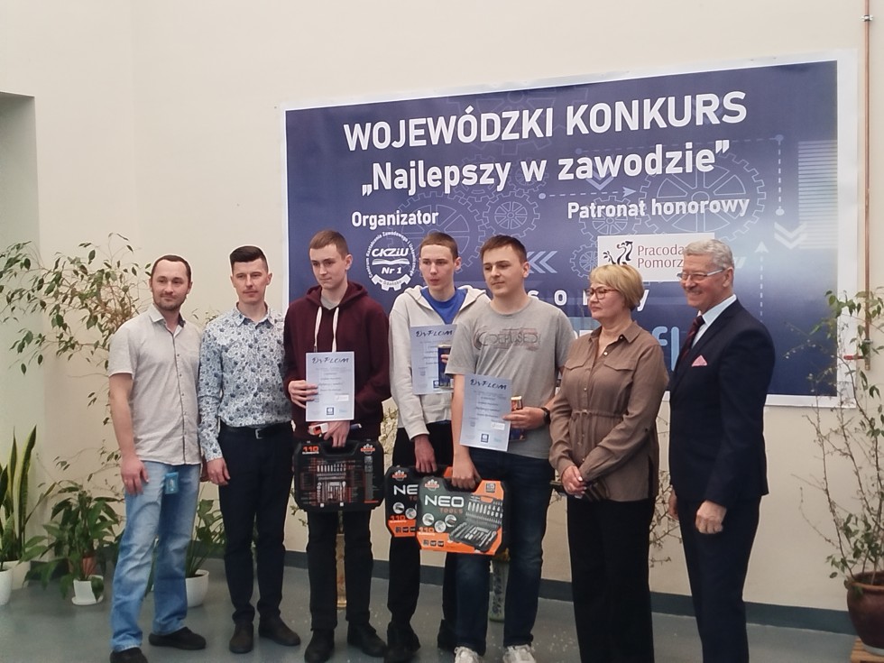 Sukces ucznia ZST w Malborku – Szymon Głowiński na podium wojewódzkiego konkursu.