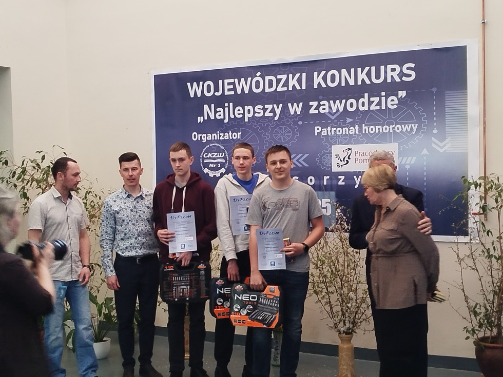 Sukces ucznia ZST w Malborku – Szymon Głowiński na podium wojewódzkiego konkursu.