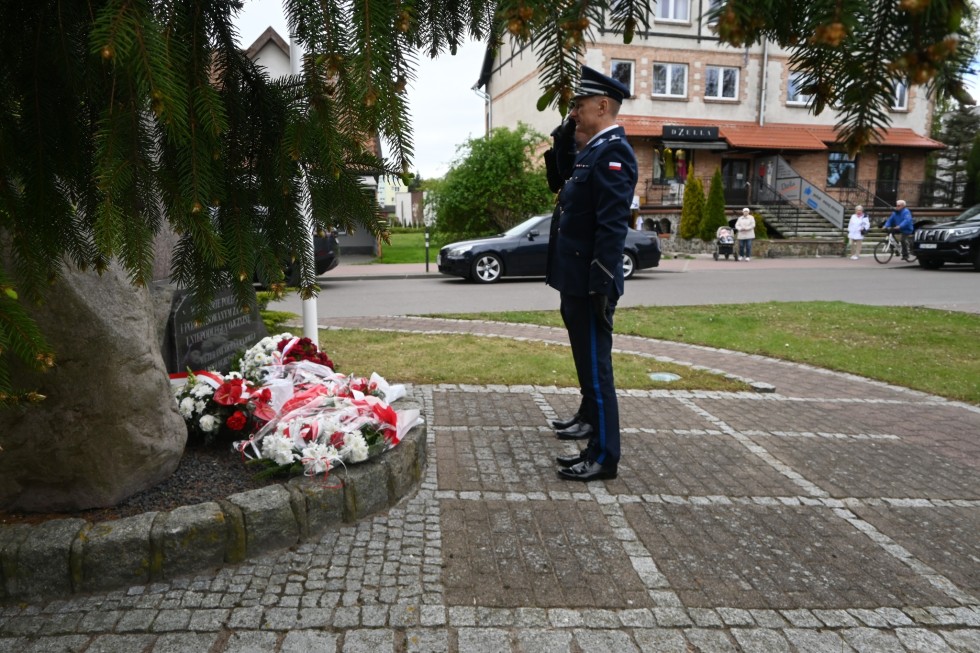 80. rocznica zakończenia II wojny światowej – w Nowym Dworze Gdańskim oddano hołd  bohaterom.