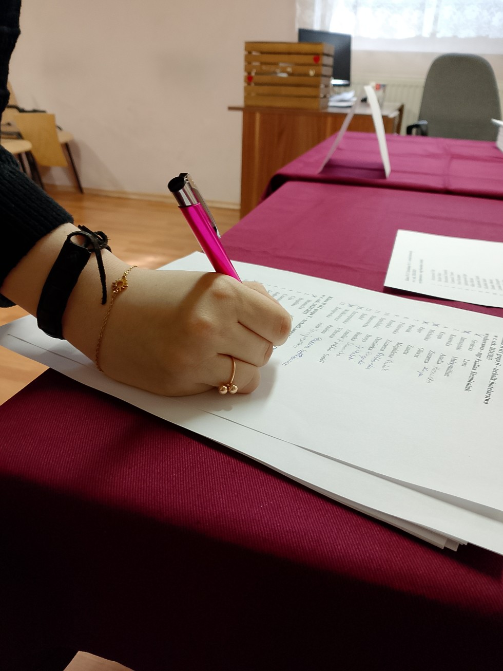 Młodzi głosują – uczniowie Technikum nr 3 głosują na prezydenta.
