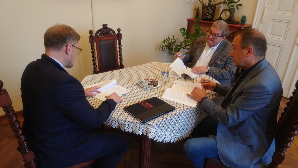 Rozpoczyna się przebudowa Specjalnego Ośrodka Szkolno-Wychowawczego w Malborku – podpisano umowy na I etap prac.