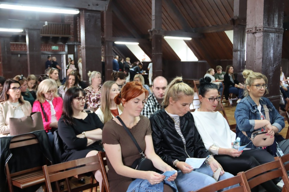 Akademia poMOCY w powiecie sztumskim – jak wspierać dzieci w kryzysie psychicznym?