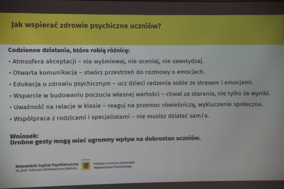 Akademia poMOCY w powiecie sztumskim – jak wspierać dzieci w kryzysie psychicznym?