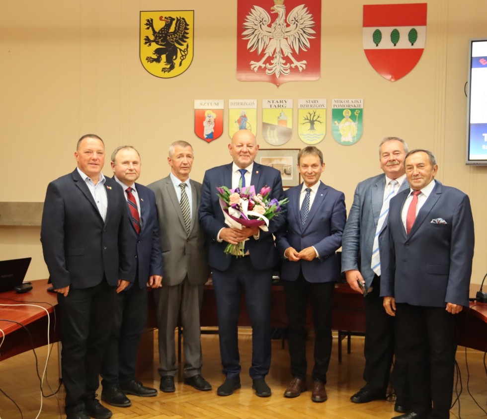 Wotum zaufania i absolutorium dla Zarządu Powiatu Sztumskiego.