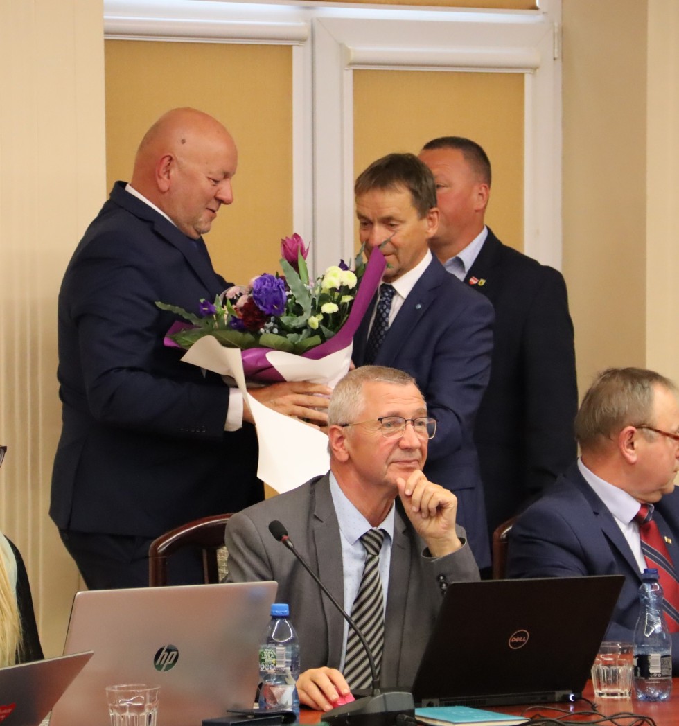 Wotum zaufania i absolutorium dla Zarządu Powiatu Sztumskiego.