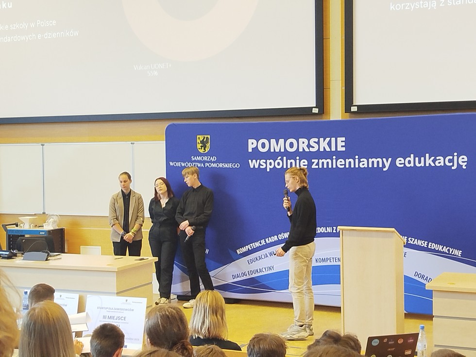 Uczniowie Zespołu Szkół Technicznych w Malborku w finale konkursu Startup dla Zawodowców.