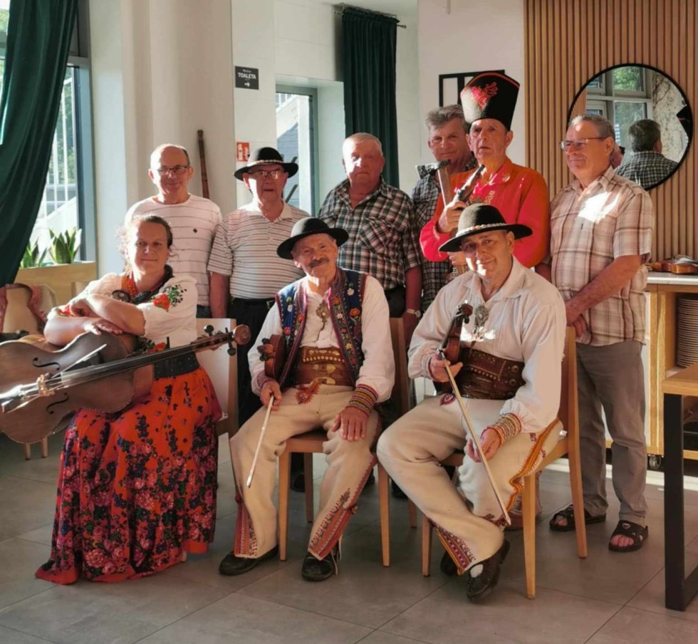 Seniorzy z gminy Miłoradz na niezapomnianej wycieczce w Szczawnicy.