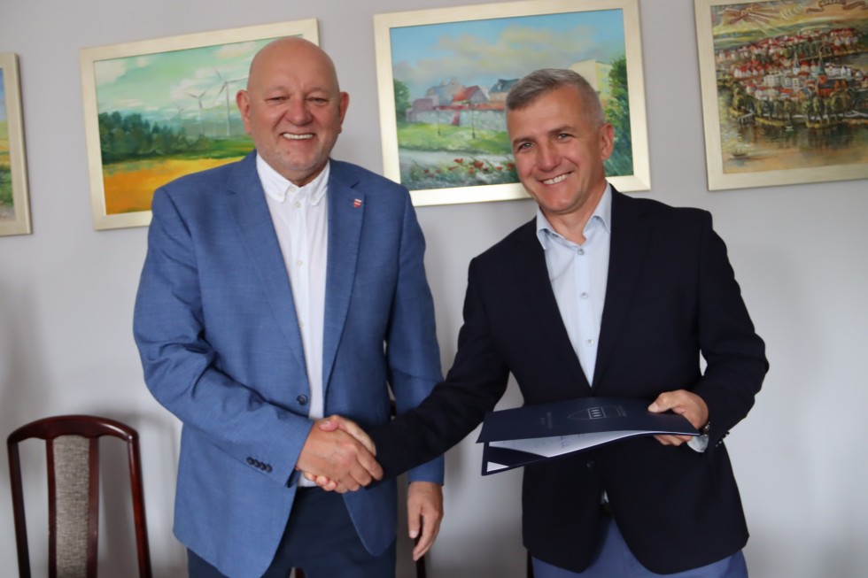 Dla bezpieczeństwa regionu – samorządy podpisały porozumienie o współpracy.