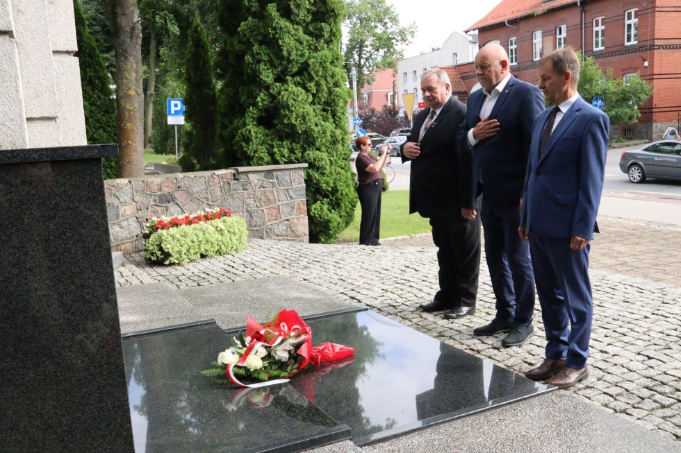 Godzina W w Sztumie – hołd dla bohaterów Powstania Warszawskiego.