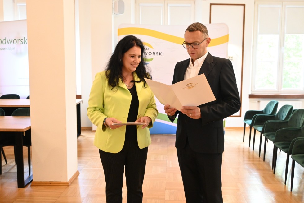 Awans zawodowy nauczyciela Specjalnego Ośrodka Szkolno-Wychowawczego w Nowym Dworze Gdańskim.