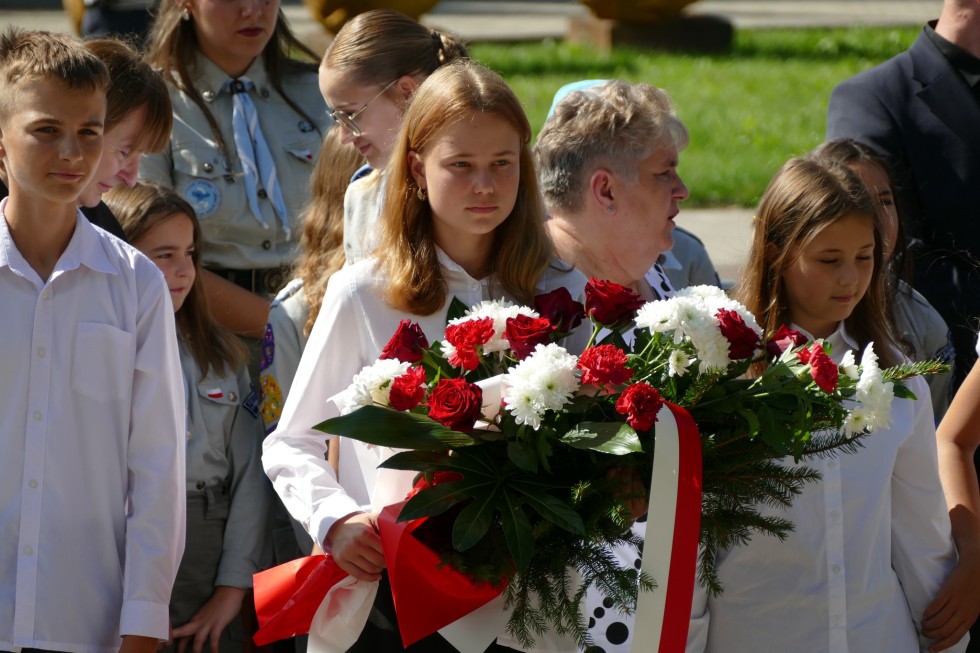 Sztum oddał hołd ofiarom i bohaterom II wojny światowej.