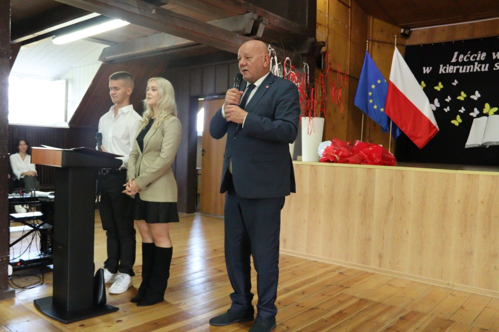 Uroczyste rozpoczęcie roku szkolnego w szkołach powiatu sztumskiego.