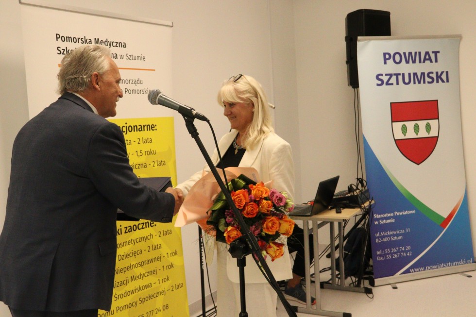 Nowy budynek Sztumskiego Medyka uroczyście otwarty podczas 65-lecia szkoły.