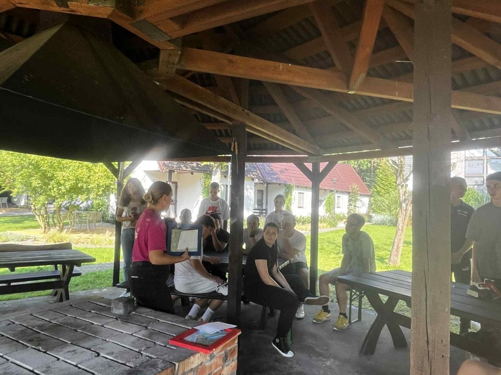 Uczniowie Technikum nr 3 rozpoczęli rok szkolny od wspólnej przygody w Kątach Rybackich.