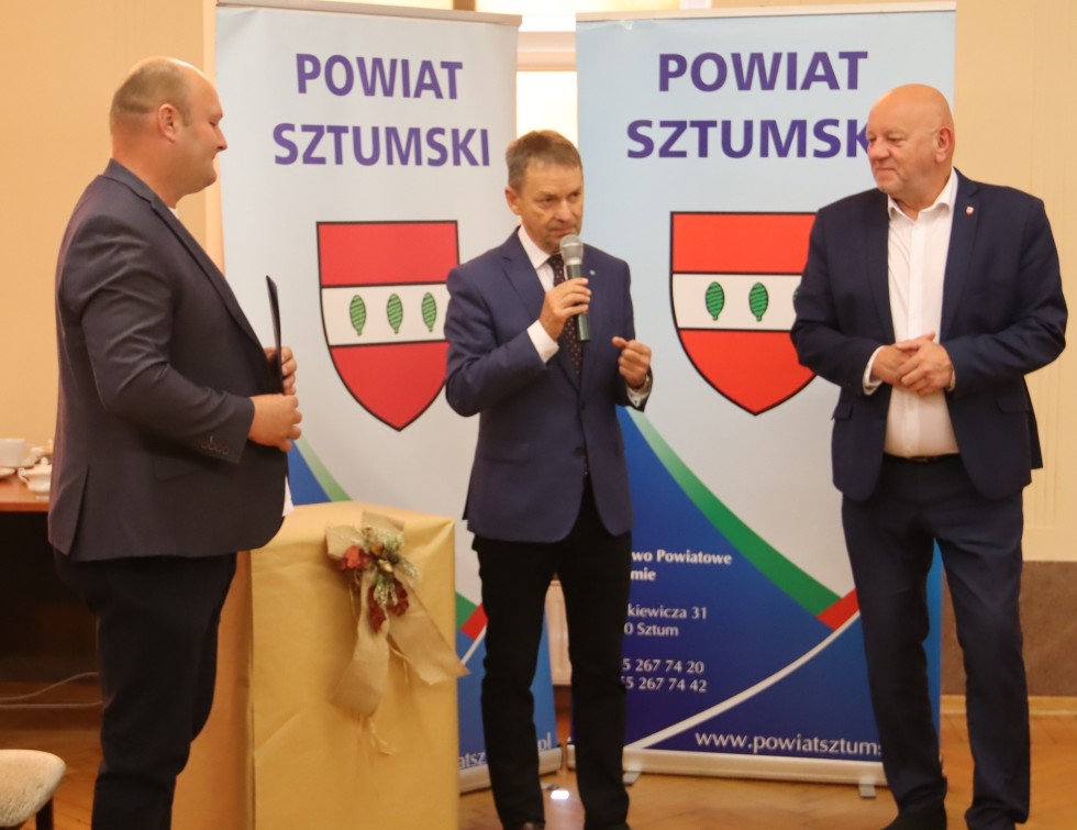 Tomasz Potowski z Gronajn z najpiękniejszą zagrodą w powiecie sztumskim.