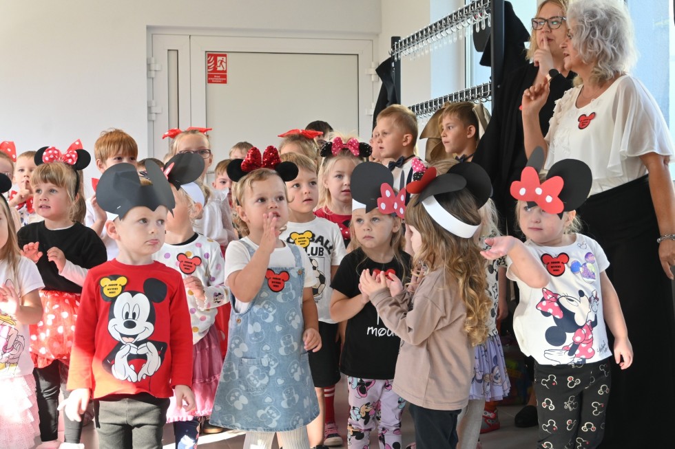Uroczyste otwarcie żłobka Myszki Miki w Drewnicy.