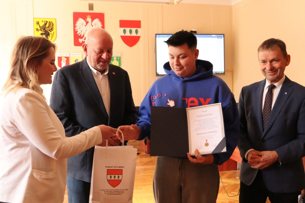 Jakub Wichowski ponownie przewodniczącym Młodzieżowej Rady Powiatu Sztumskiego.