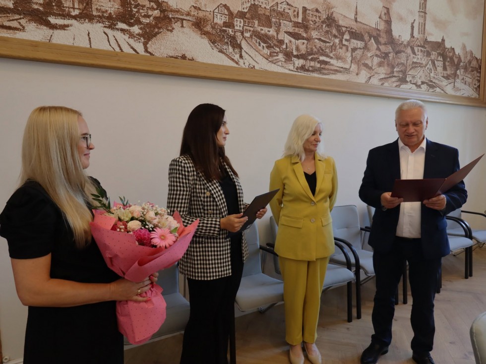 Nowy Staw. Karolina Ressel z awansem na nauczyciela mianowanego